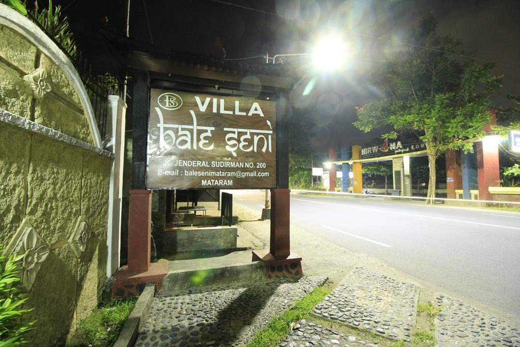 Villa Bale Seni Mataram Exterior photo