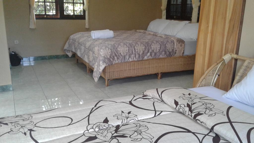 Villa Bale Seni Mataram Exterior photo